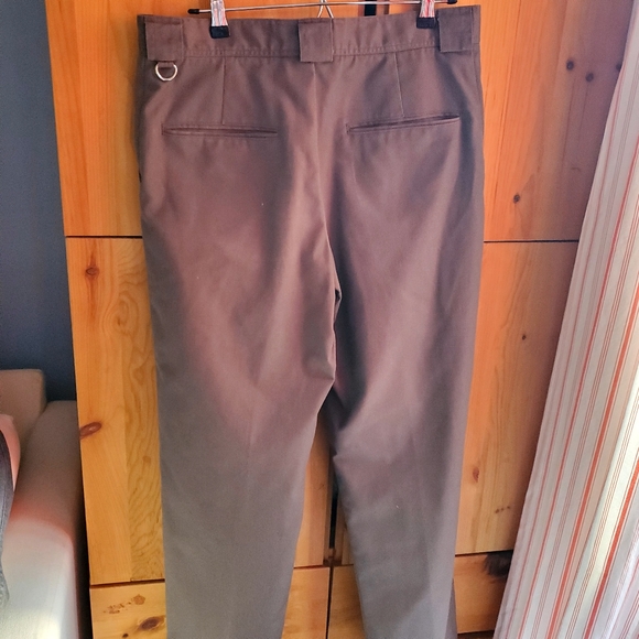 Tilley Endurables Men's Olive Green Chino Pants size 35 - Picture 6 of 9